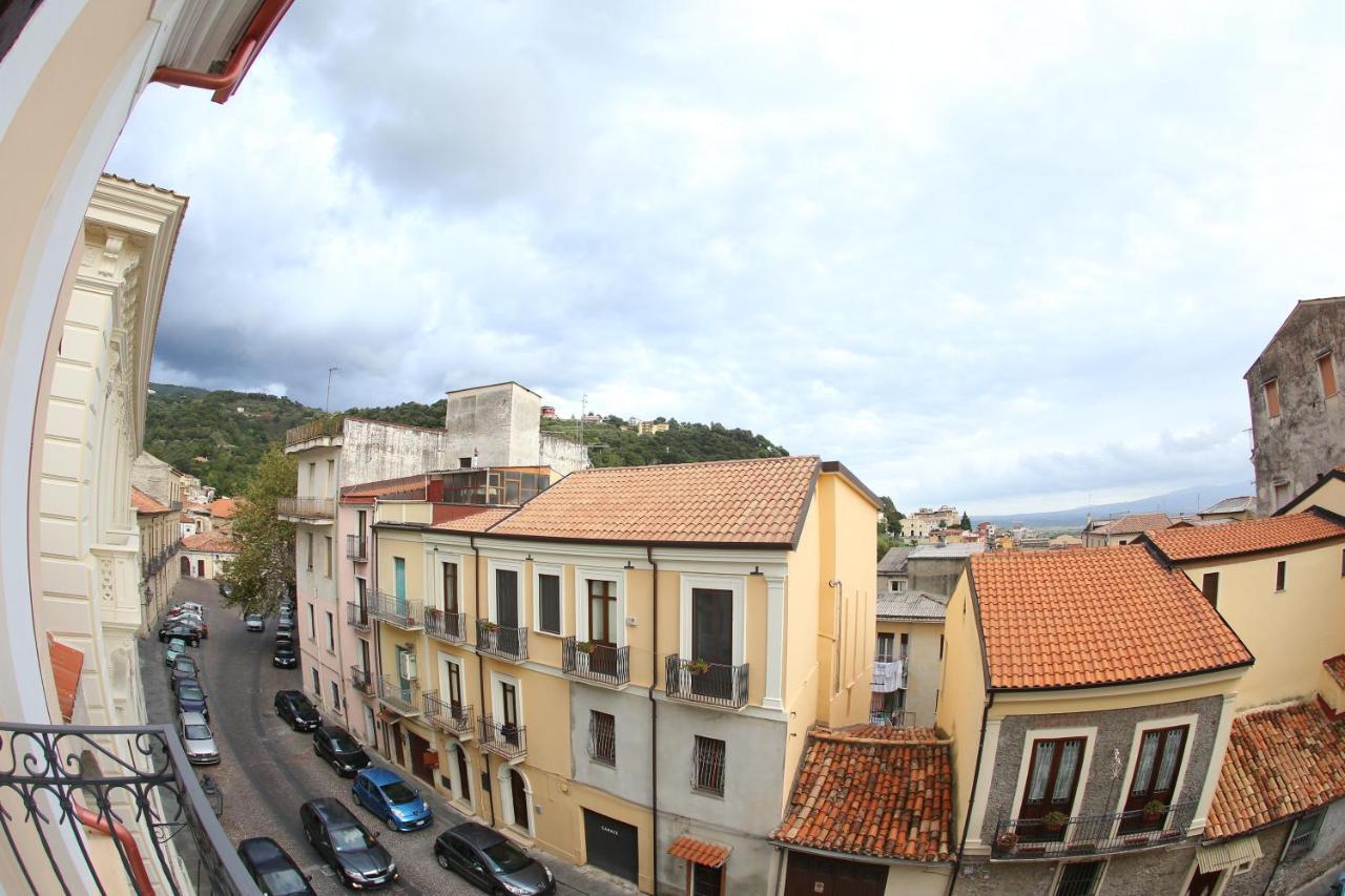 Casa Lissania Lamezia Terme Exterior foto